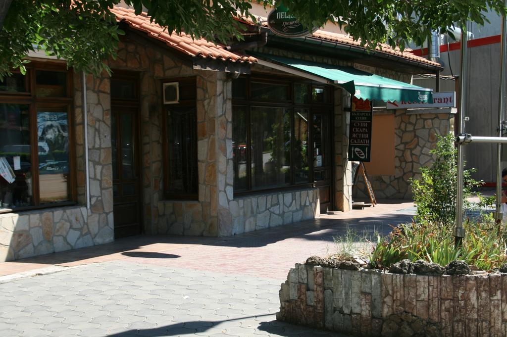 Hotel Nicol Φιλιππούπολη Εξωτερικό φωτογραφία