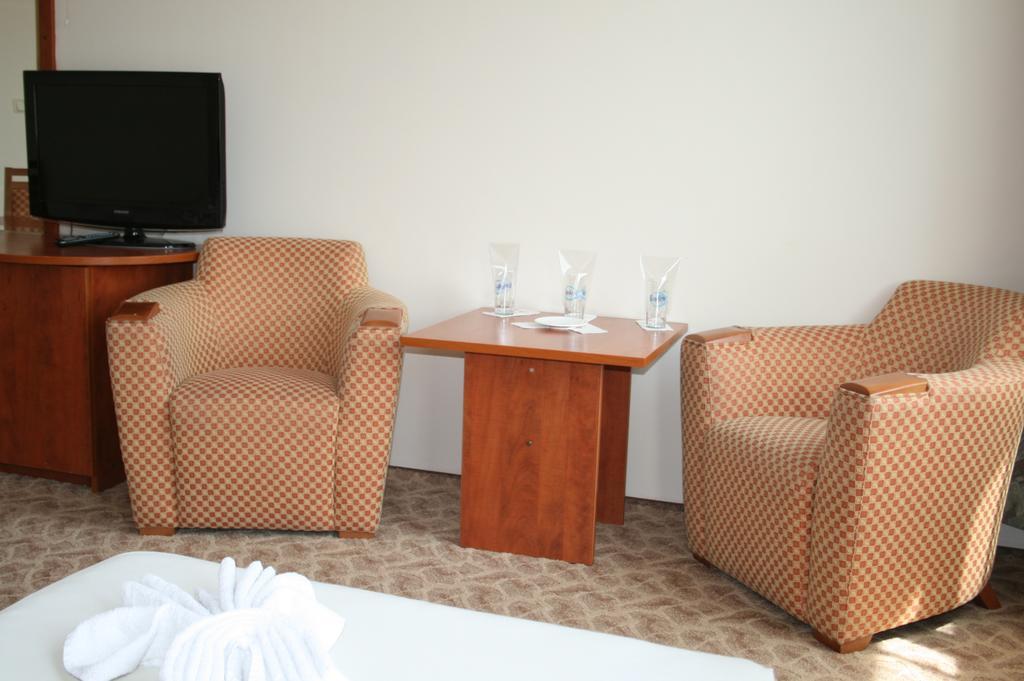 Hotel Nicol Φιλιππούπολη Εξωτερικό φωτογραφία