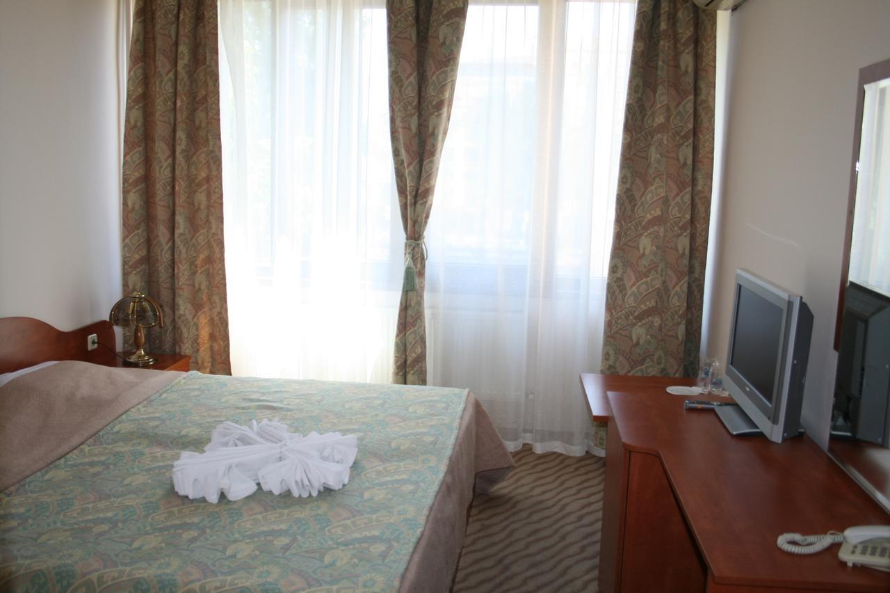 Hotel Nicol Φιλιππούπολη Εξωτερικό φωτογραφία